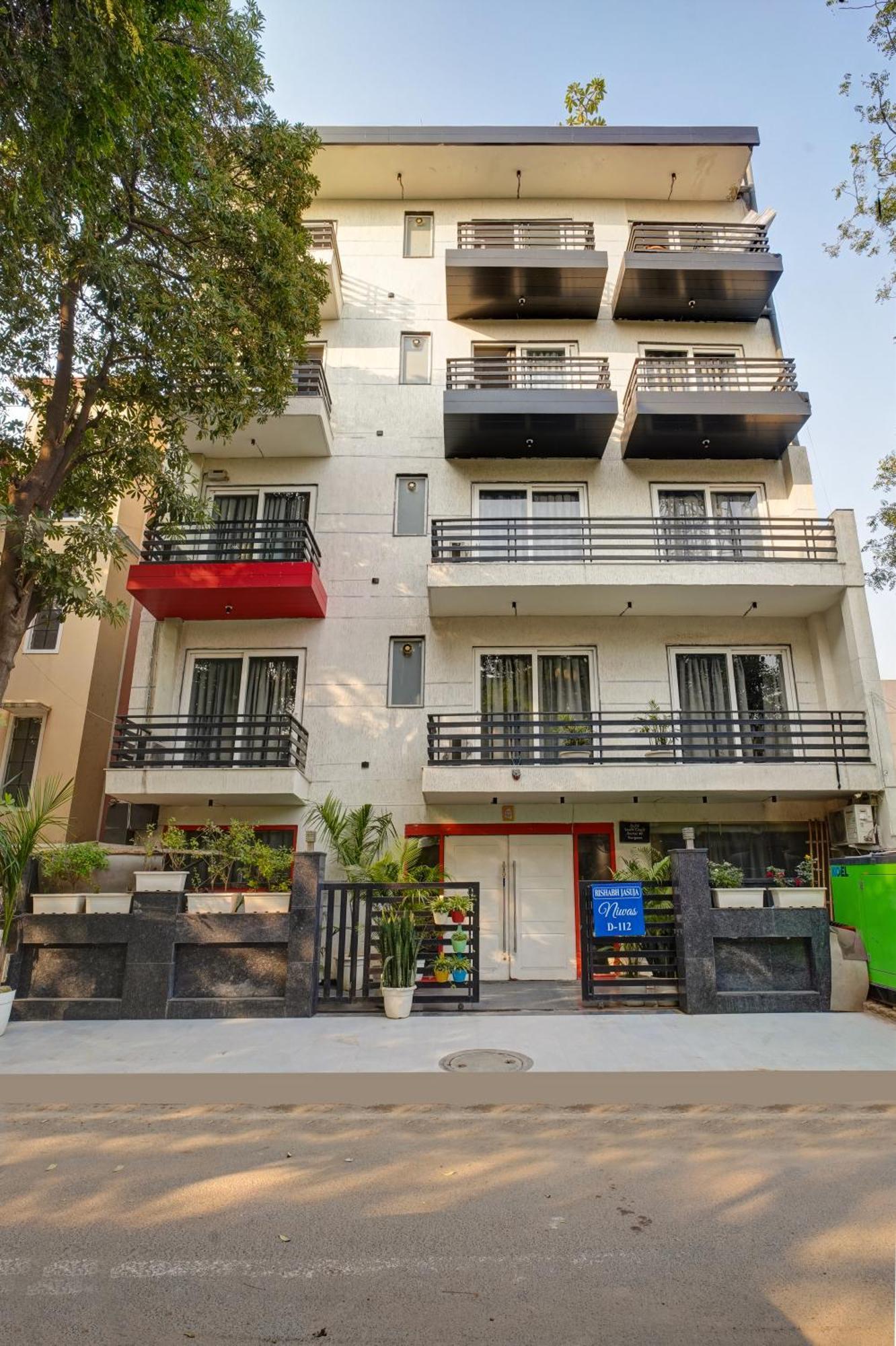 Rjk Stay - Sohna Road & Spaze It Park Gurgaon Exteriör bild